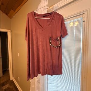 Women's Pink V-Neck Top with Leopard Pocket